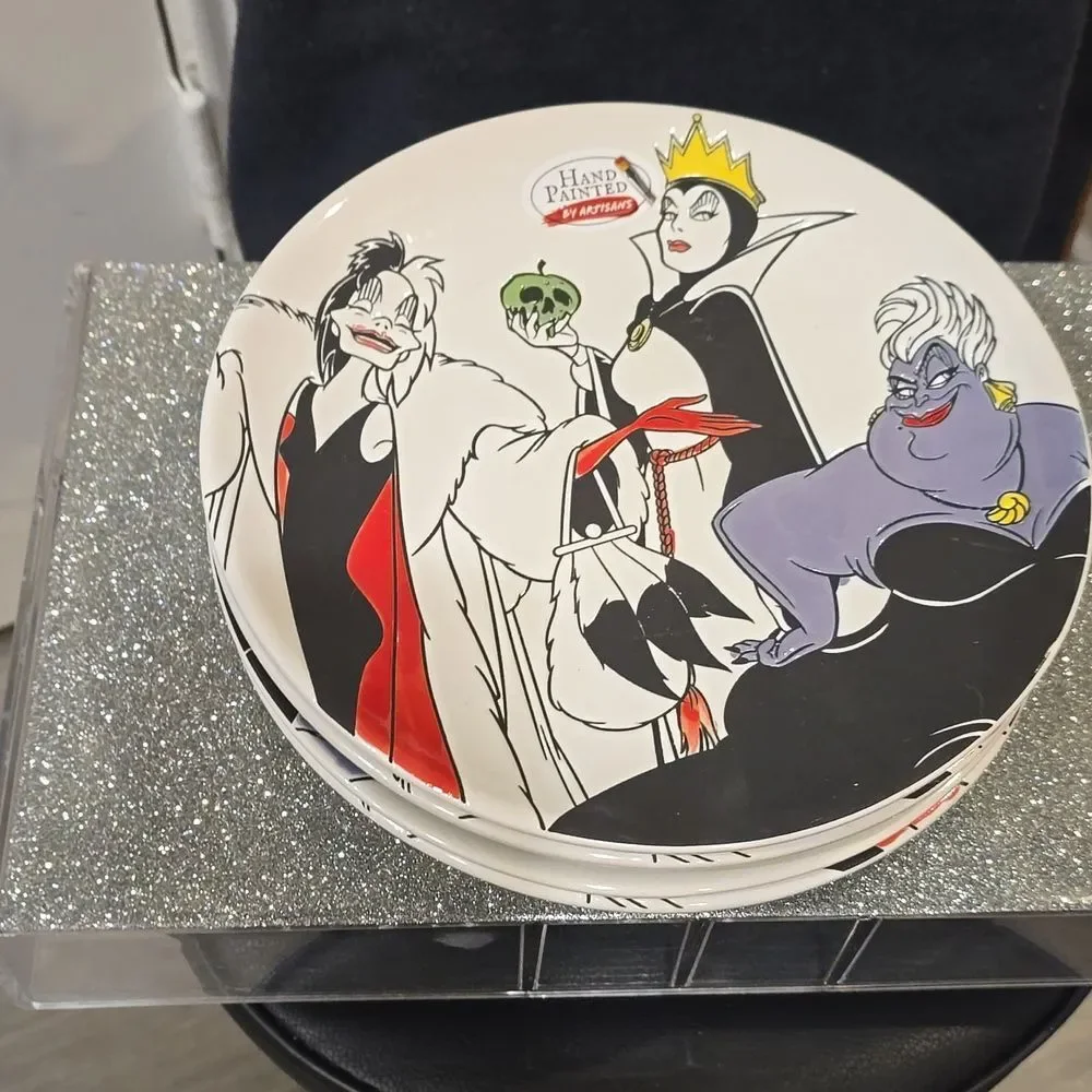 Disney Villains Hand Painted Collector Plates- Set Of 4‎